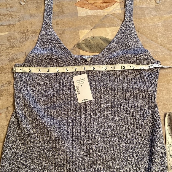 🔥3-$10🔥 Kismet tank - Picture 7 of 8